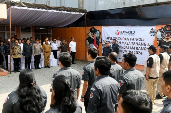 Pj Gubernur bersama Forkopimda Sumut Lepas Tim Patroli Pengawasan dan Penertiban APK